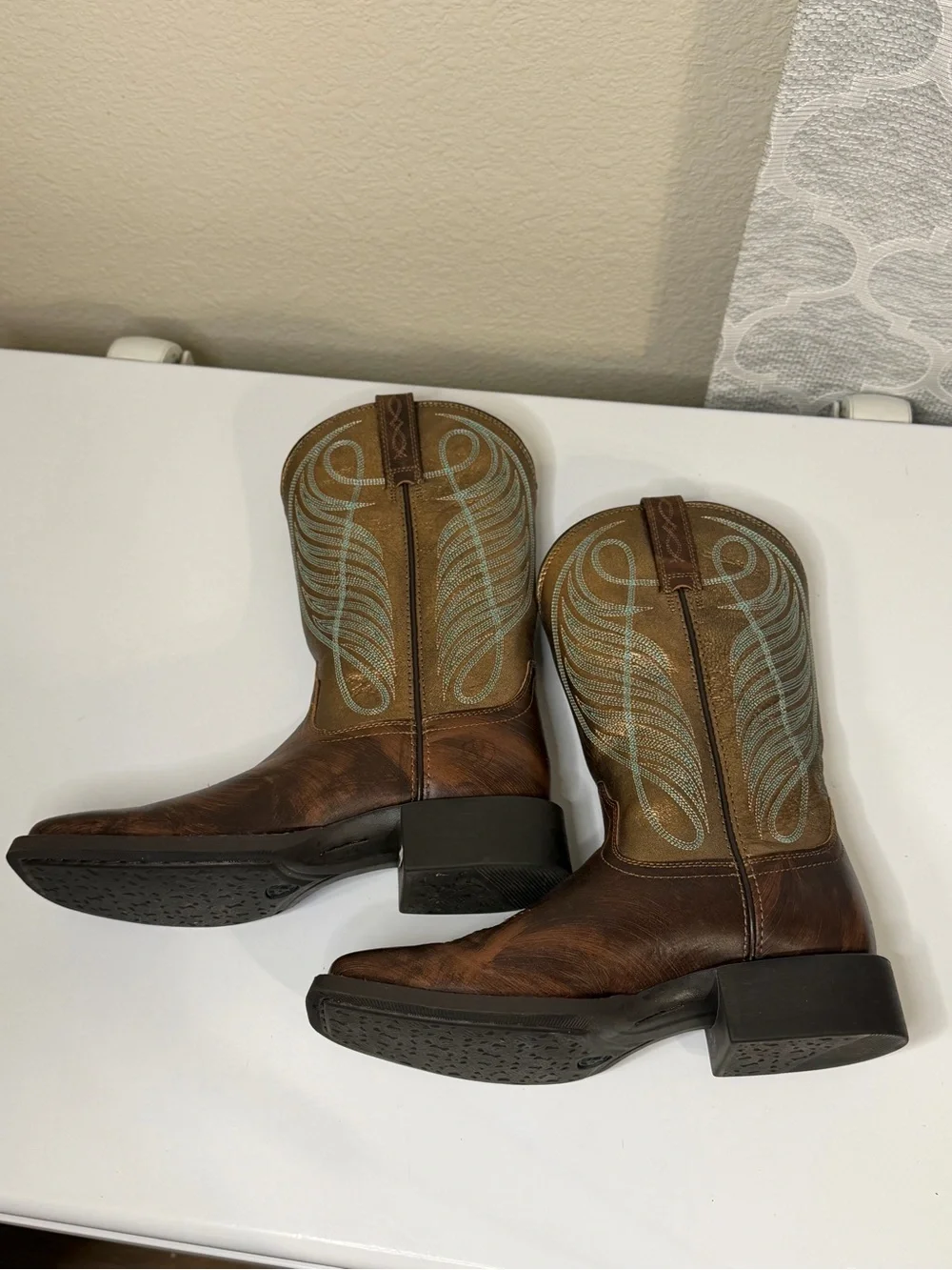 Ariat round up